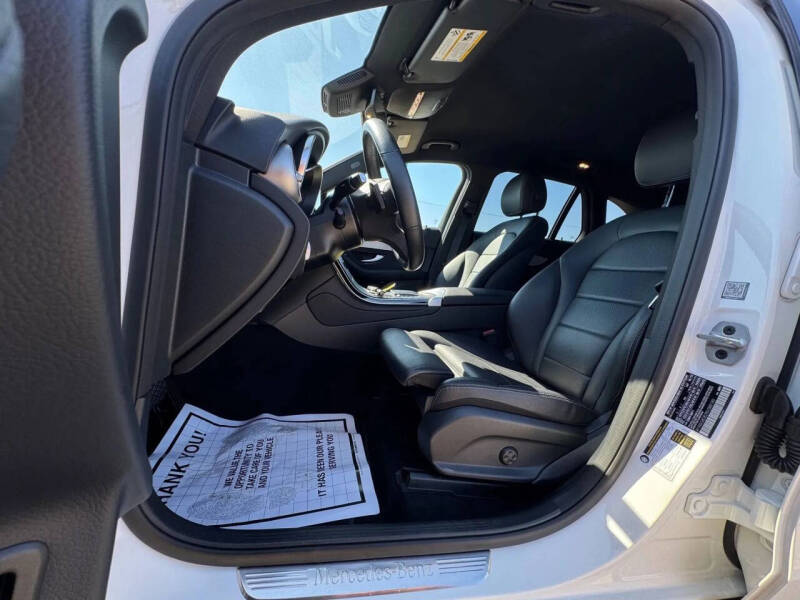 2022 Mercedes-Benz GLC GLC 300