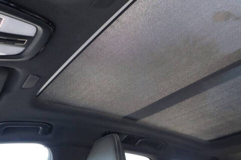 2024 Volvo XC60 Recharge T8 Ultimate Dark Theme