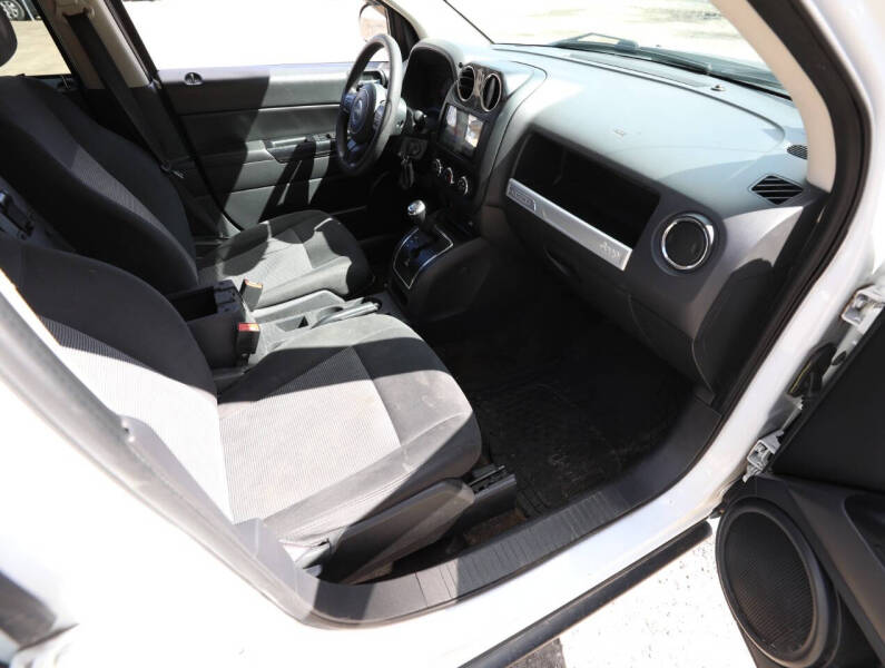 2016 Jeep Compass Sport