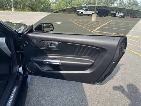 2016 Ford Mustang EcoBoost Premium