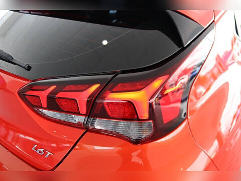 2019 Hyundai Veloster