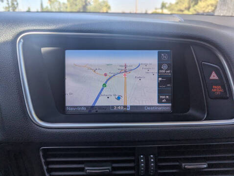 2012 Audi Q5 3.2 quattro Prestige