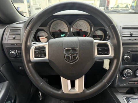 2014 Dodge Challenger SXT