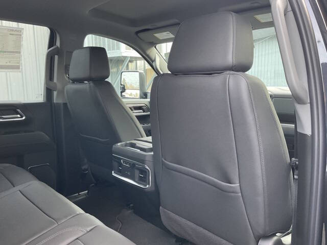 2025 GMC Sierra 2500HD