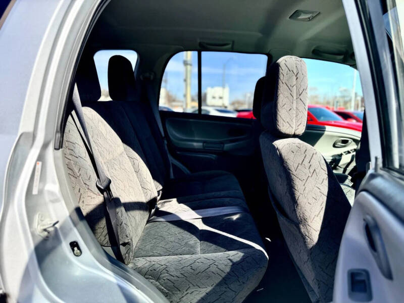 2004 Chevrolet Tracker ZR2