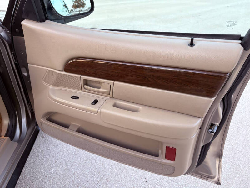 2003 Mercury Grand Marquis GS