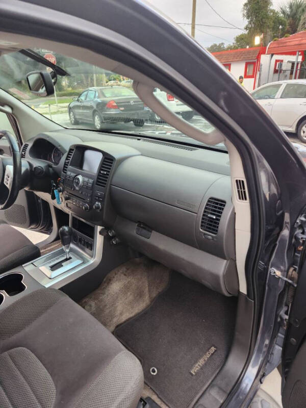 2012 Nissan Pathfinder S