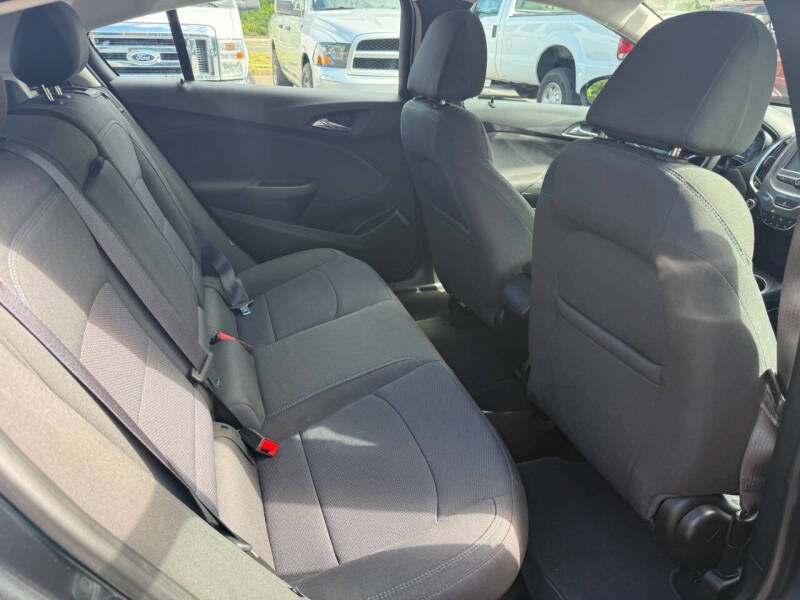 2017 Chevrolet Cruze LT Auto