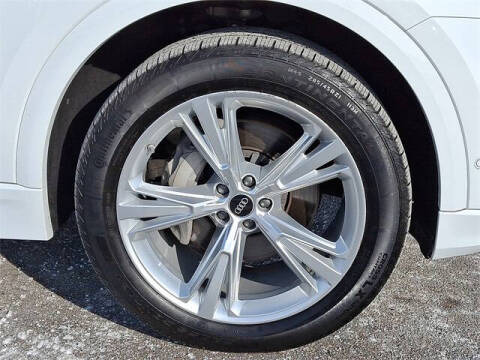 2023 Audi Q8 quattro Premium Plus 55 TFSI