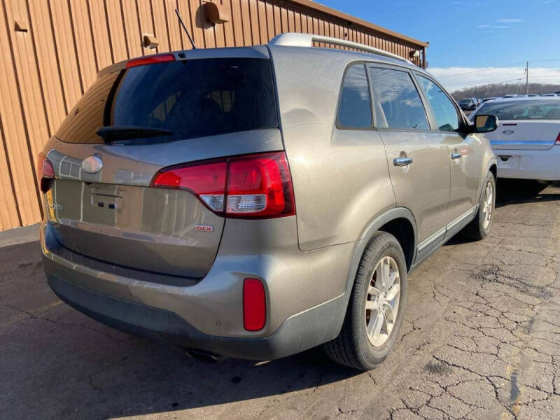 2015 Kia Sorento LX