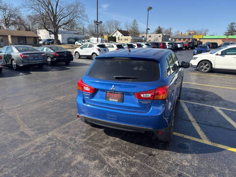 2016 Mitsubishi Outlander Sport ES