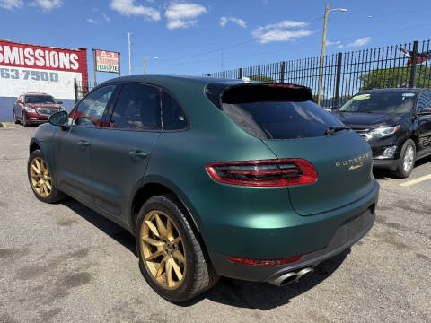 2016 Porsche Macan S
