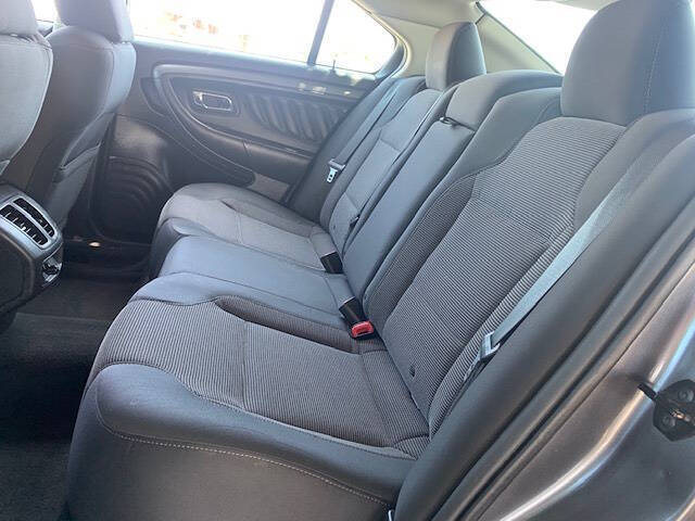 2011 Ford Taurus SEL