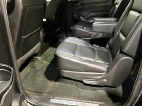 2017 GMC Yukon XL SLT