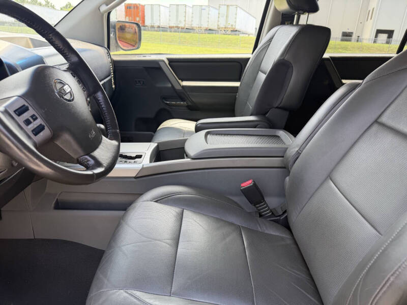 2006 Nissan Armada LE