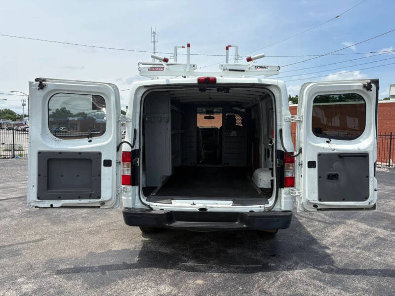 2015 Nissan NV