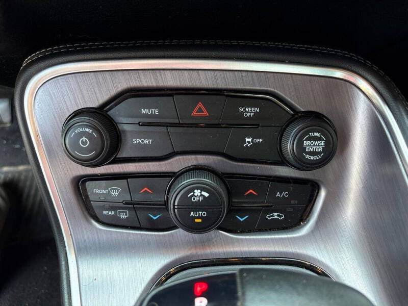 2017 Dodge Challenger R/T