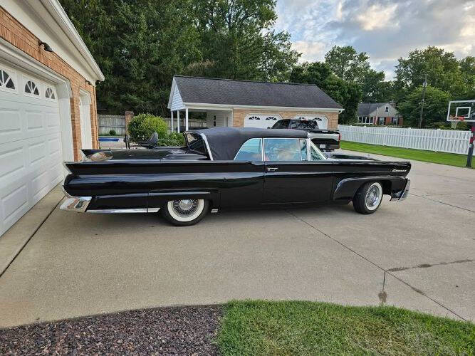1958 Lincoln Continental