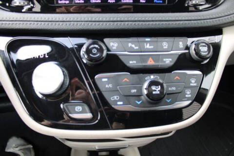 2019 Chrysler Pacifica Limited