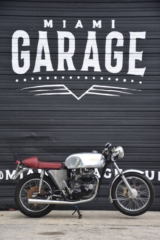 1977 Triumph Boneville T140