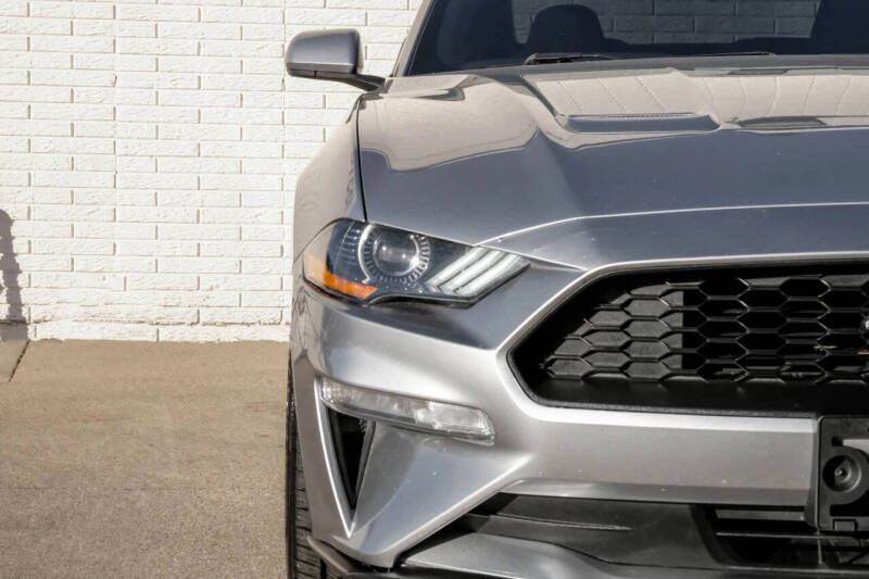 2020 Ford Mustang