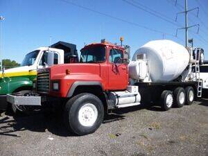 1997 Mack RD690S for sale at LaPine Trucks & Trailers in Richland MS