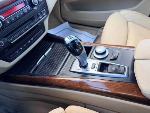 2008 BMW X5 4.8i