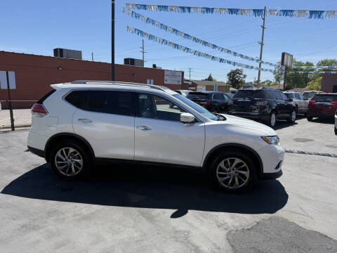 2015 Nissan Rogue SL