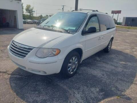 2007 Chrysler Town and Country for sale at Car City in Appleton WI
