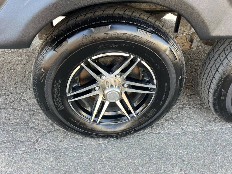 2023 Forest River WILDCAT M-282RKX