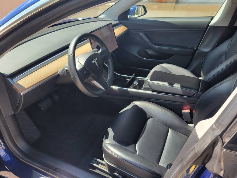 2019 Tesla Model 3 Standard Range Plus