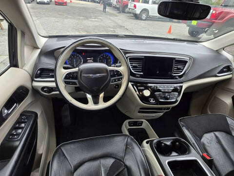 2017 Chrysler Pacifica Limited