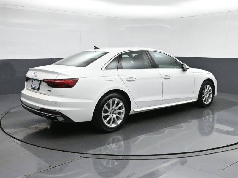 2022 Audi A4 quattro Premium 40 TFSI