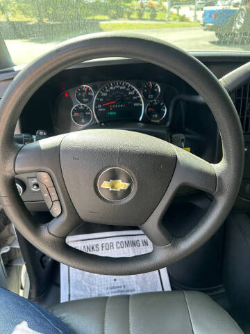 2017 Chevrolet Express 2500