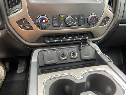 2015 GMC Sierra 3500HD Denali