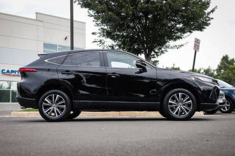 2023 Toyota Venza LE