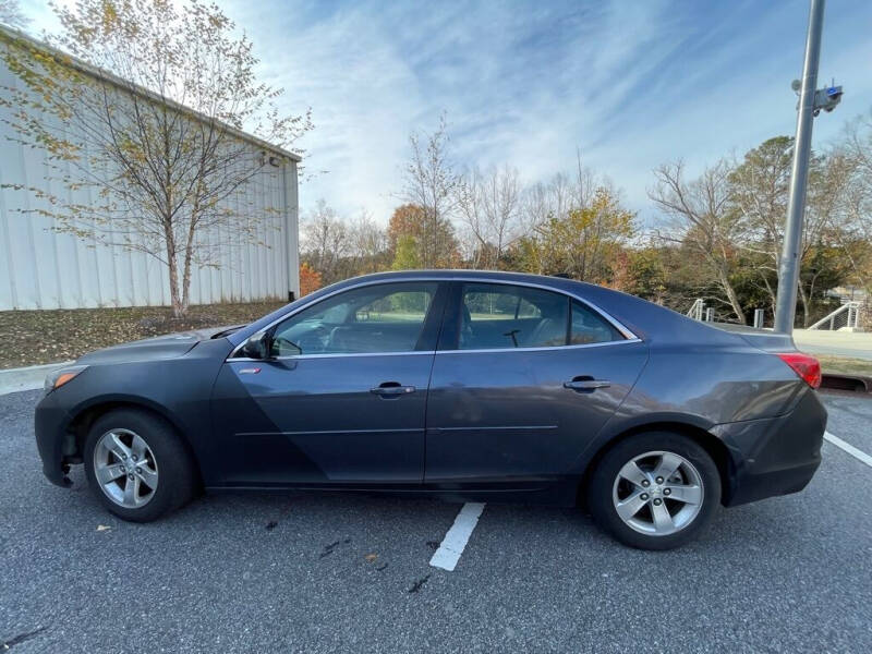 2014 Chevrolet Malibu 1LS photo 2