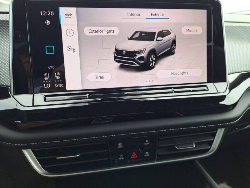 2026 Volkswagen Atlas Cross Sport SEL Premium R-Line 4Motion