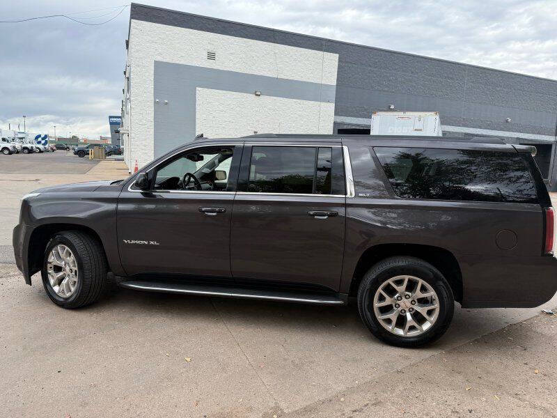 2015 GMC Yukon XL SLT