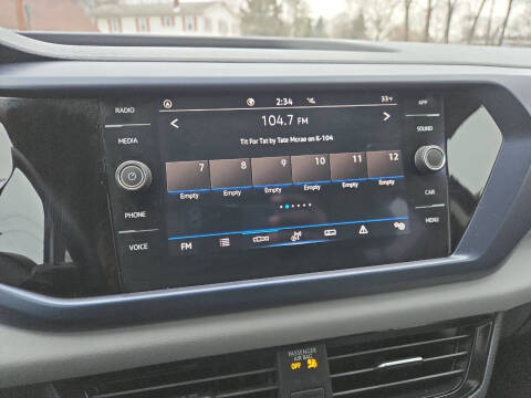 2022 Volkswagen Taos SE