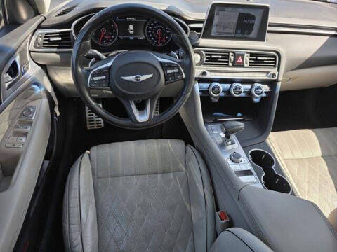 2020 Genesis G70