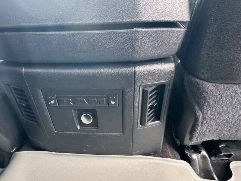 2014 RAM 3500 Laramie