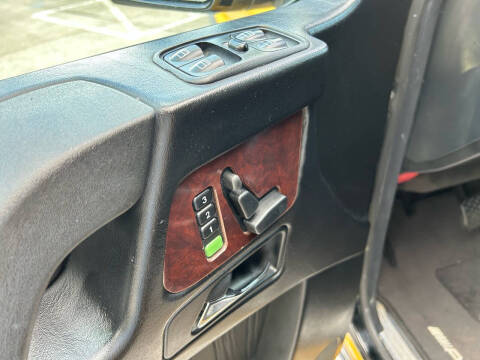 2004 Mercedes-Benz G-Class G 500