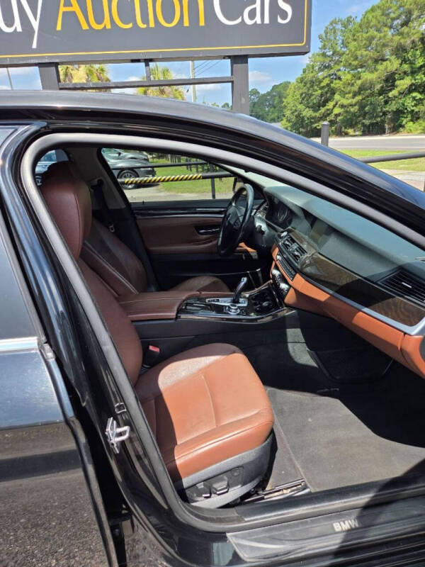 2011 BMW 5 Series 528i