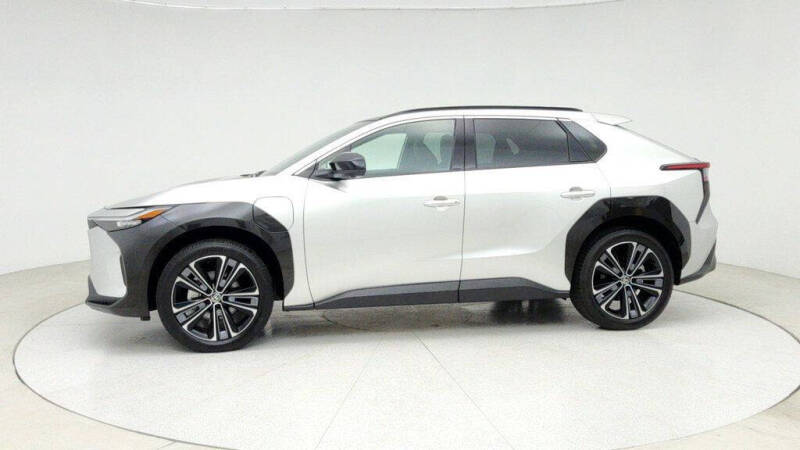 2024 Toyota bZ4X Limited