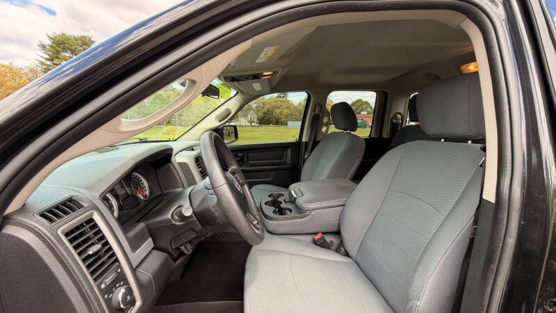 2017 RAM 1500 Express