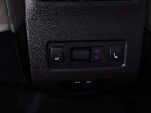 2025 Mitsubishi Outlander SEL Platinum Edition