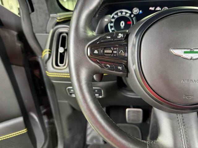 2021 Aston Martin DBX