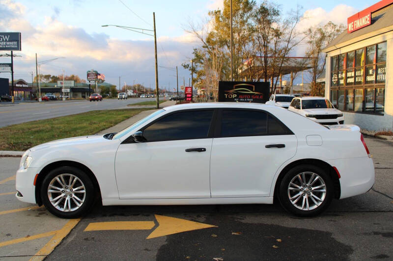2017 Chrysler 300 Limited