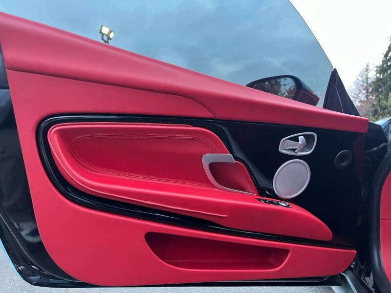 2018 Aston Martin DB11 V12